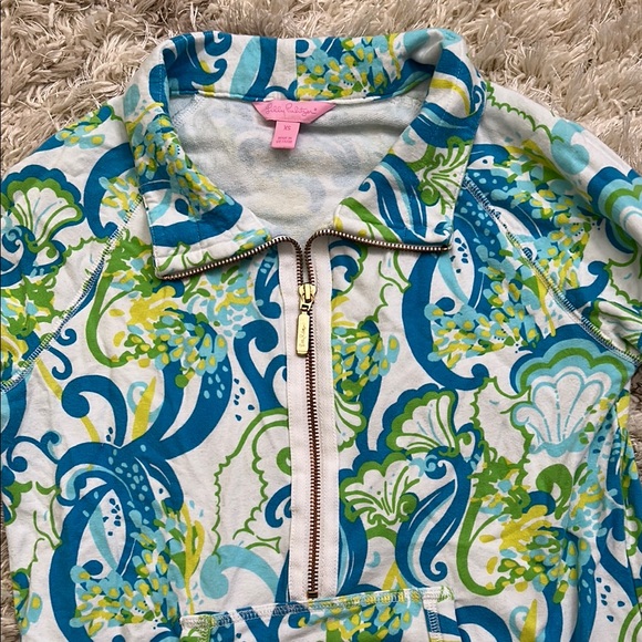 Lilly Pulitzer Blue and Green Patterned Top - Picture 3 of 5